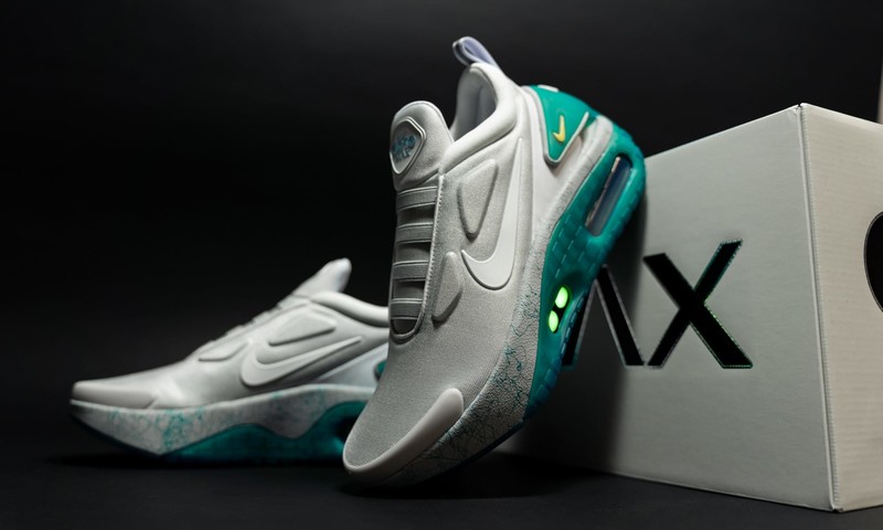 nike adapt auto max box